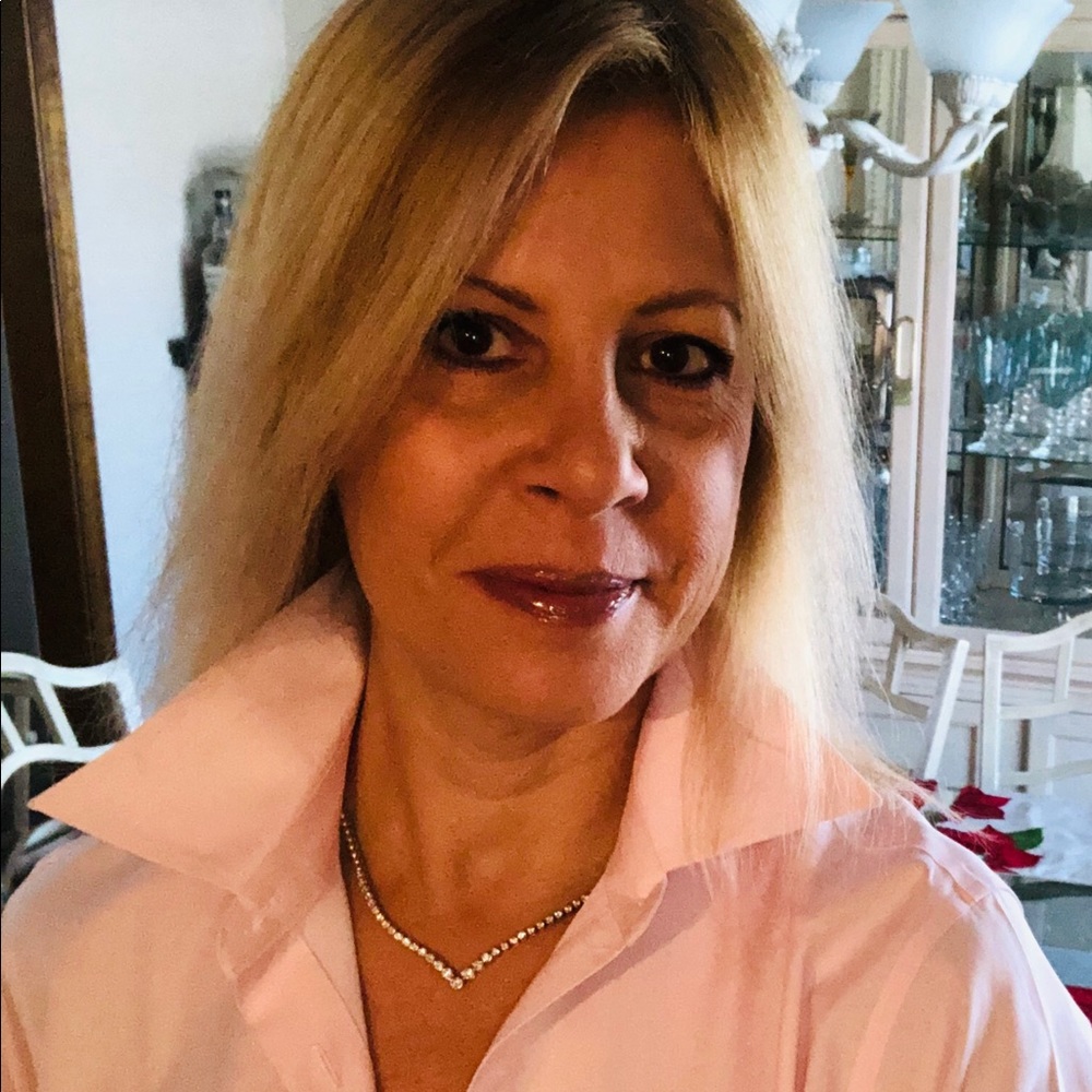 Meet your Posher, Diana
